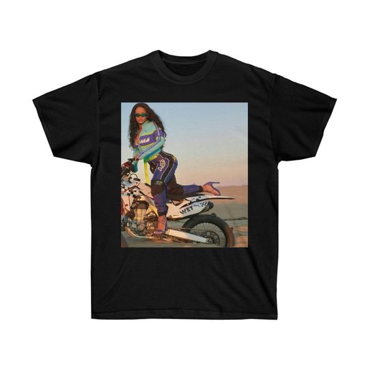 Discover Rihanna Graphic T-Shirt, Rihanna Fan Shirt