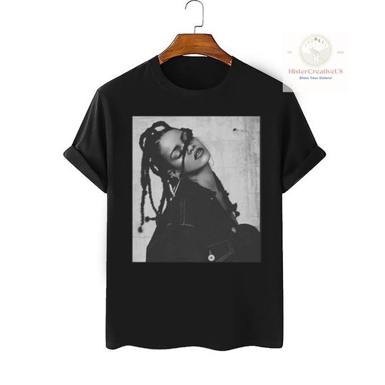 Discover Rihanna Vintage Shirt - Classic Pop Star Gift