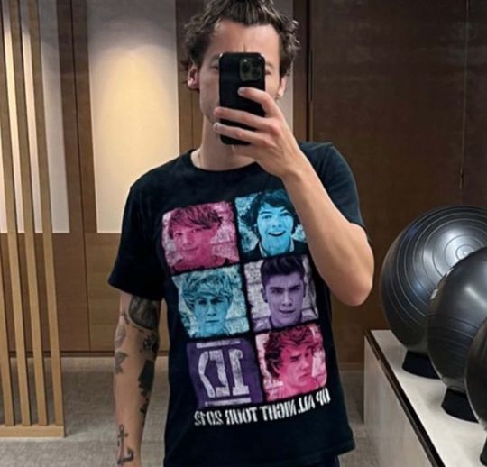 Discover One Direction Up All Night Tour 2012 Shirt