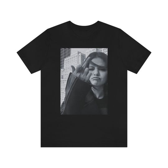 Discover Selena Gomez Aesthetic T-Shirt Unisex