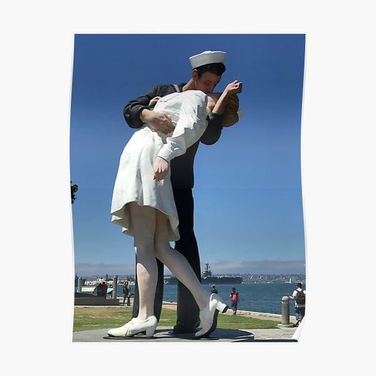 Discover Kissing Sailor Statue San Diego Photo Premium Matte Vertical Poster