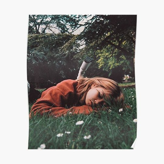 Discover beabadoobee Premium Matte Vertical Poster