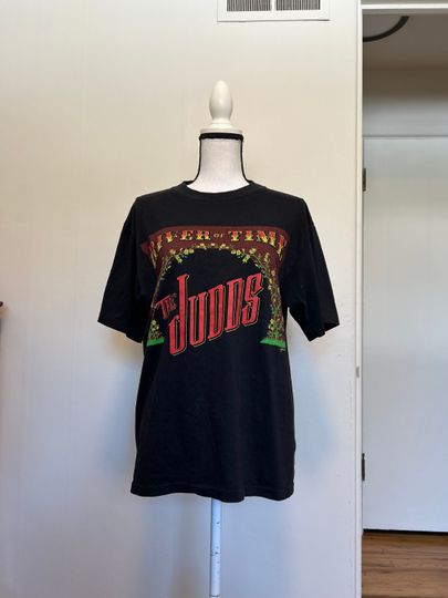 Discover Vintage 1980s The Judds Tee Shirt Vtg 80s Wynonna Naomi River of Tine Tour Country Music Band Concert T-shirt