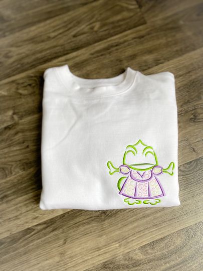 Discover Pascal in Dress Embroidered Sweatshirt