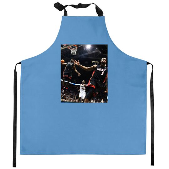 Discover Lebron James and Dwayne Wade Kitchen Aprons