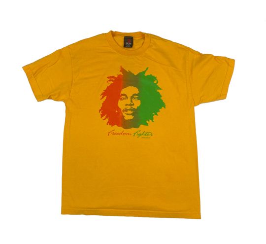Discover Vintage 2004 Bob Marley Freedom Fighter T-Shirt