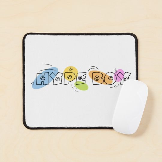 Discover New Jeans - HYPE BOY Mouse Pad