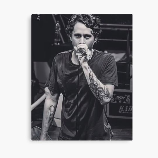 Discover Canserbero Canvas