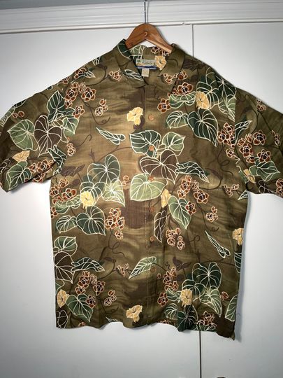 Discover Kahala Hawaiian Islands  Hawaiian Shirt Silk Button Down