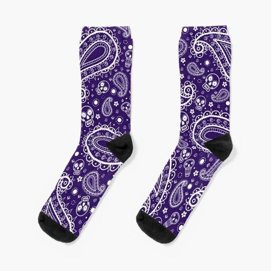 Discover Skull paisley dark purple Socks