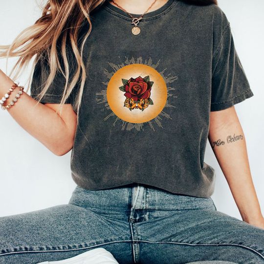 Discover Mana Rayando El Sol Logo T-Shirt