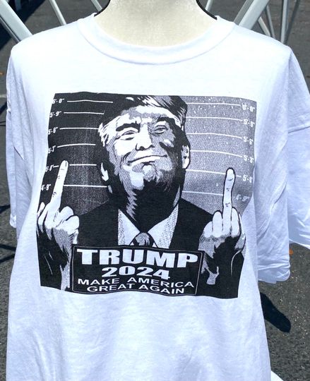 Discover Trump Mug Shot Tee