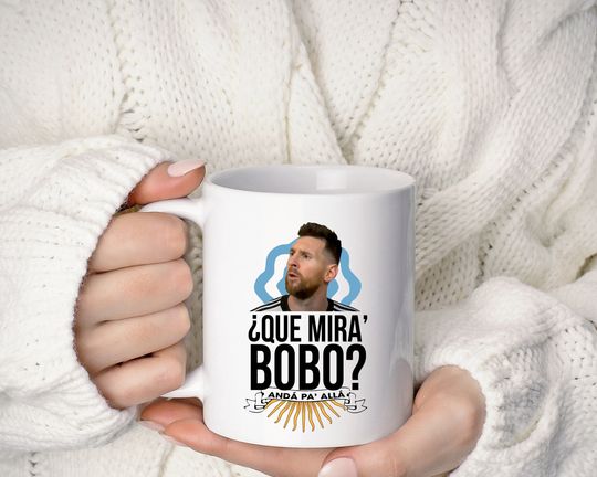 Discover Messi Que Mira Bobo Fan Mug
