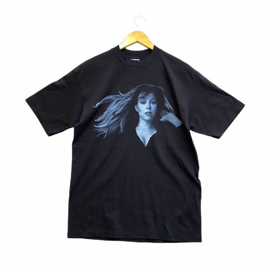 Discover Vintage 90s 1996 mariah carey daydream tour album t-shirts