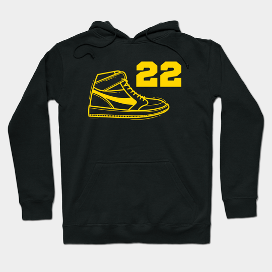 Discover Caitlin 22|Caitlin Clark - Thats My Girl Out There Caitlin - Hoodie