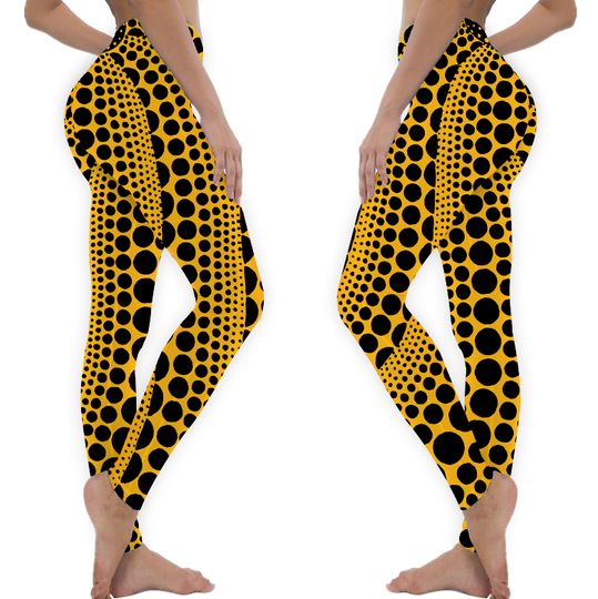 Discover Yayoi Kusama - My Life With Pumpkins Leggings