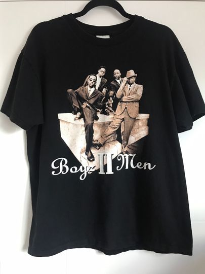 Discover Vintage Boyz II Men 1998 Evolution Tour T-Shirt