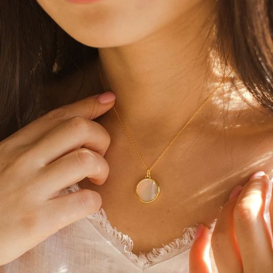 Discover Round Pearl Locket Necklace Mother of Pearl Photo Locket Necklace for Her