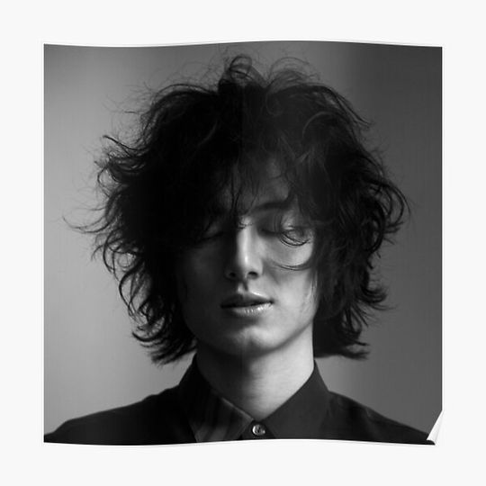 Discover fujii kaze help ever hurt never Premium Matte Vertical Poster