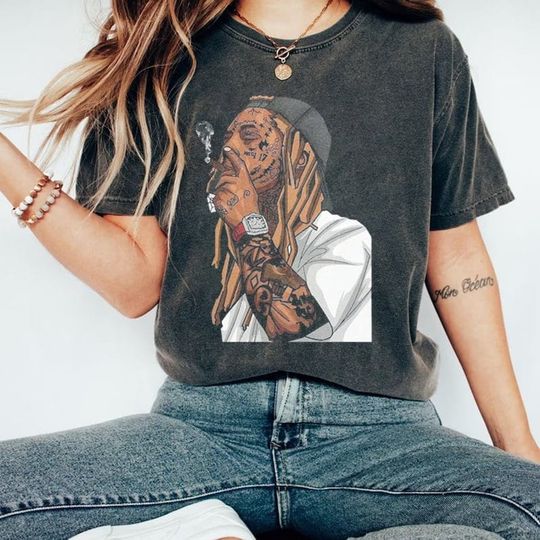 Discover Lil Wayne Vintage 90s Rapper T-Shirt