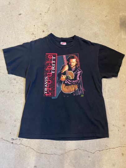 Discover Vintage Travis Tritt Shirt