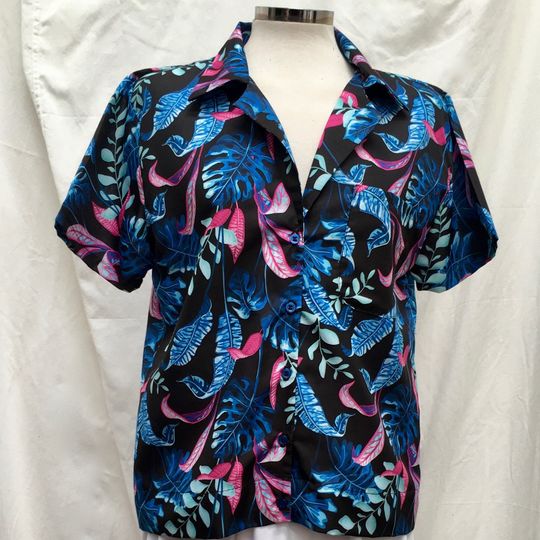 Discover Women's Hawaiian Blouse, Button-up