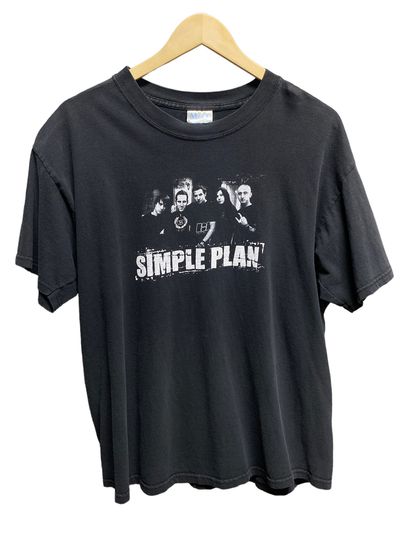 Discover Vintage 00's Simple Plan Band Portrait Tee