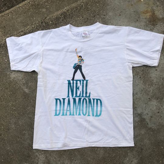 Discover Vintage 1993 Neil Diamond American World Tour T-Shirt