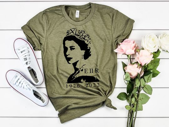 Discover Queen Elizabeth 1926-2022, Platinum Jubilee Shirt
