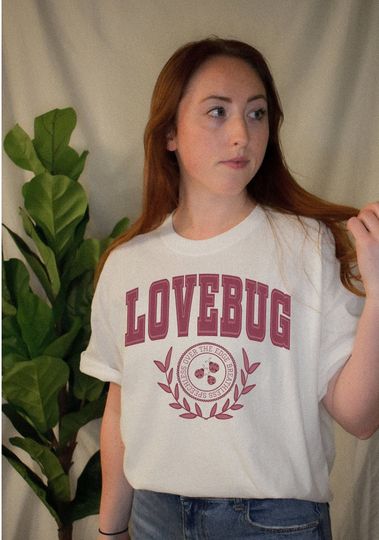 Discover lovebug collegiate tee