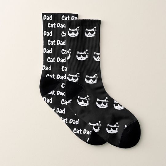Discover CAT DAD (BLACK) SOCKS