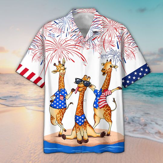 Discover Unisex USA Flag Shirt Giraffe Independence Day