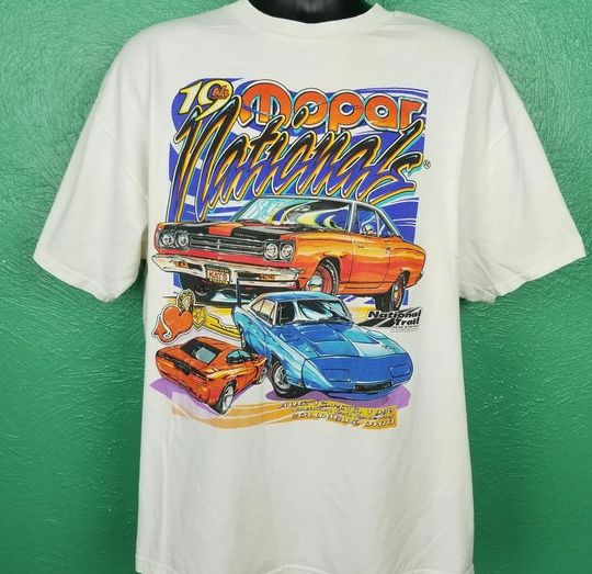 Discover Vintage 90s 19th Mopar Nationals Muscle Car Road Runner Barracuda Fury Charger Shirt