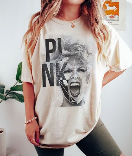 Discover Pink Art T-Shirt, Vintage Pink Singer tshirt, Concert 2023 P!nk Shirt, Summer Carnival Music Legend T-Shirt