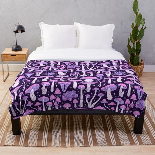 Discover Deadly Mushrooms Dark Purple Throw Blanket