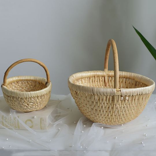 Discover Wedding Gift Basket with Rattan Design