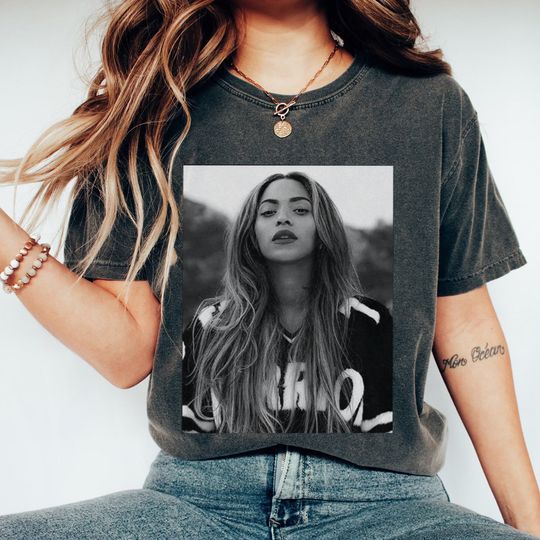 Discover New Hot Beyonce Black And White Shirt