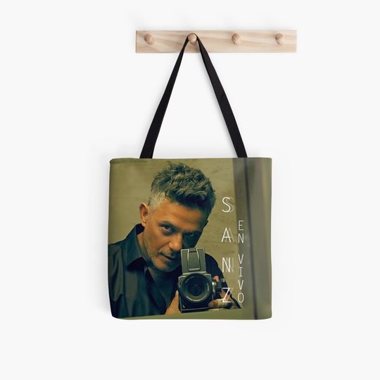 Discover Cover of En Vivo Alejandro Tote Bag