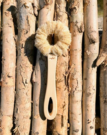 Discover Kitchen loofah sponge with a handle for the dishwasher