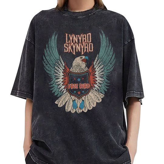 Discover Vintage Lynyrd Skynyrd T-Shirt