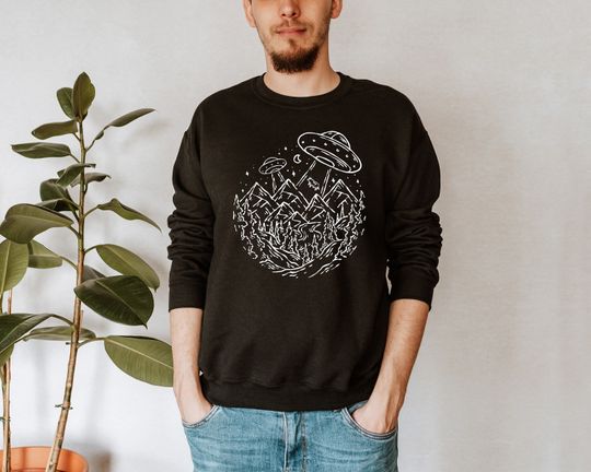 Discover Alien ufo cow abduction sweatshirt
