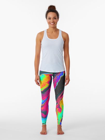 Discover BATS IN THE ATTIC | Leggings