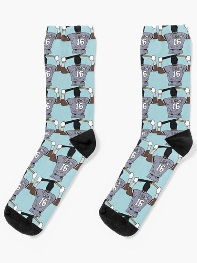 Discover Bo Jackson Breaking A Bat | Socks