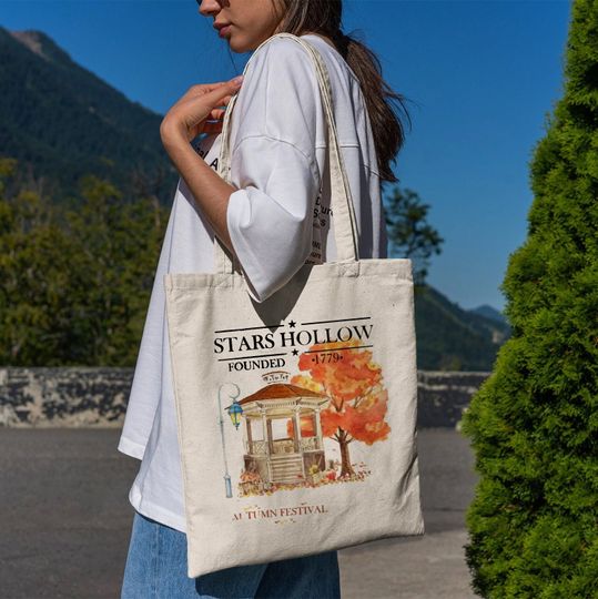 Discover Stars Hollow Gilmore Girls Tote Bag