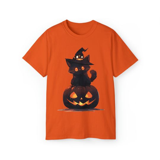 Discover Cute Cat on Jack'o'lantern Halloween T-Shirt