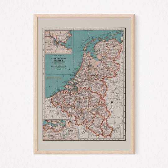Discover Vintage Wall Art Print of the Netherlands Map