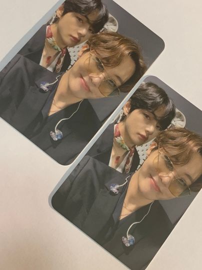 Discover BTS J-Hope & V Photocard