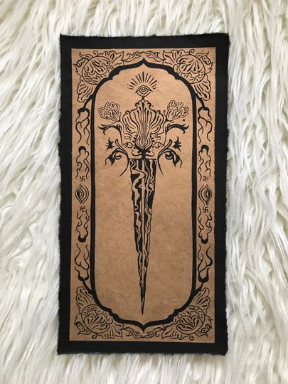Discover THE DAGGER