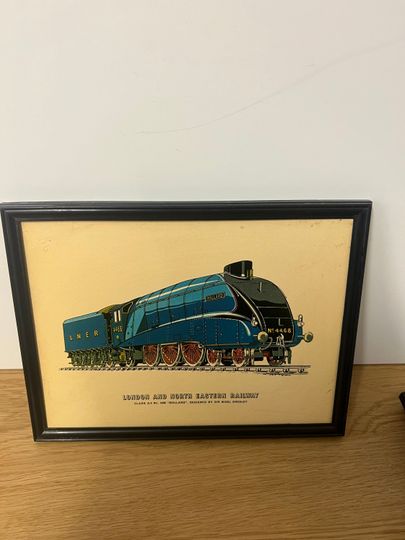 Discover LNER Class A4 No. 4468 Mallard Vintage Framed Picture #