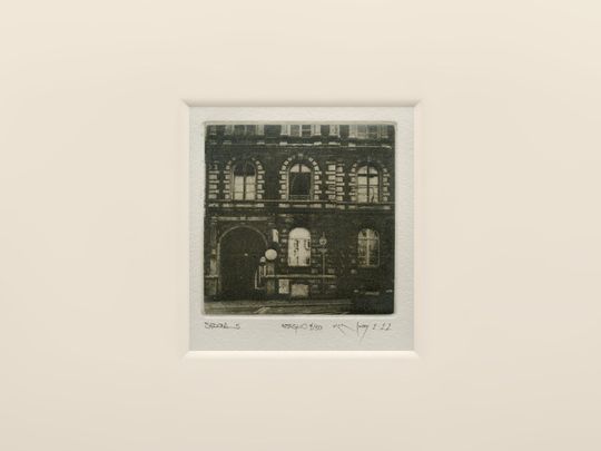 Discover Etching Print I Printmaking I Intaglio I Aquatint I Mezzotint I Black and white I Architecture I Photography I City I Loft Modern